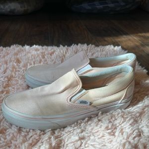 baby pink vans! women’s 7.5